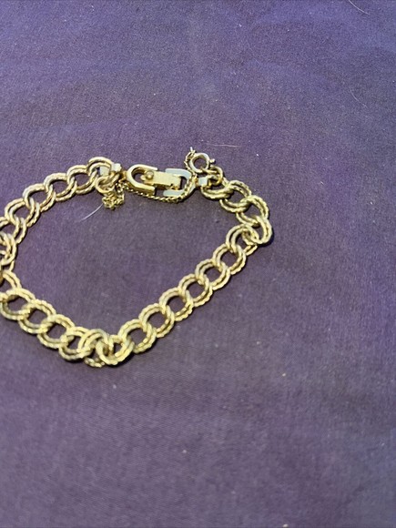 Vintage Monet Gold Tone Chain Link Bracelet